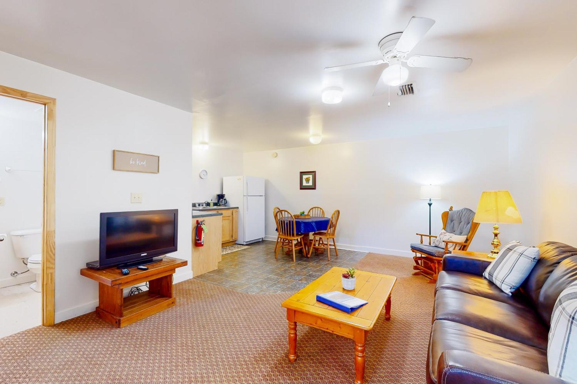 Campground Apts Lake Junaluska Phòng bức ảnh