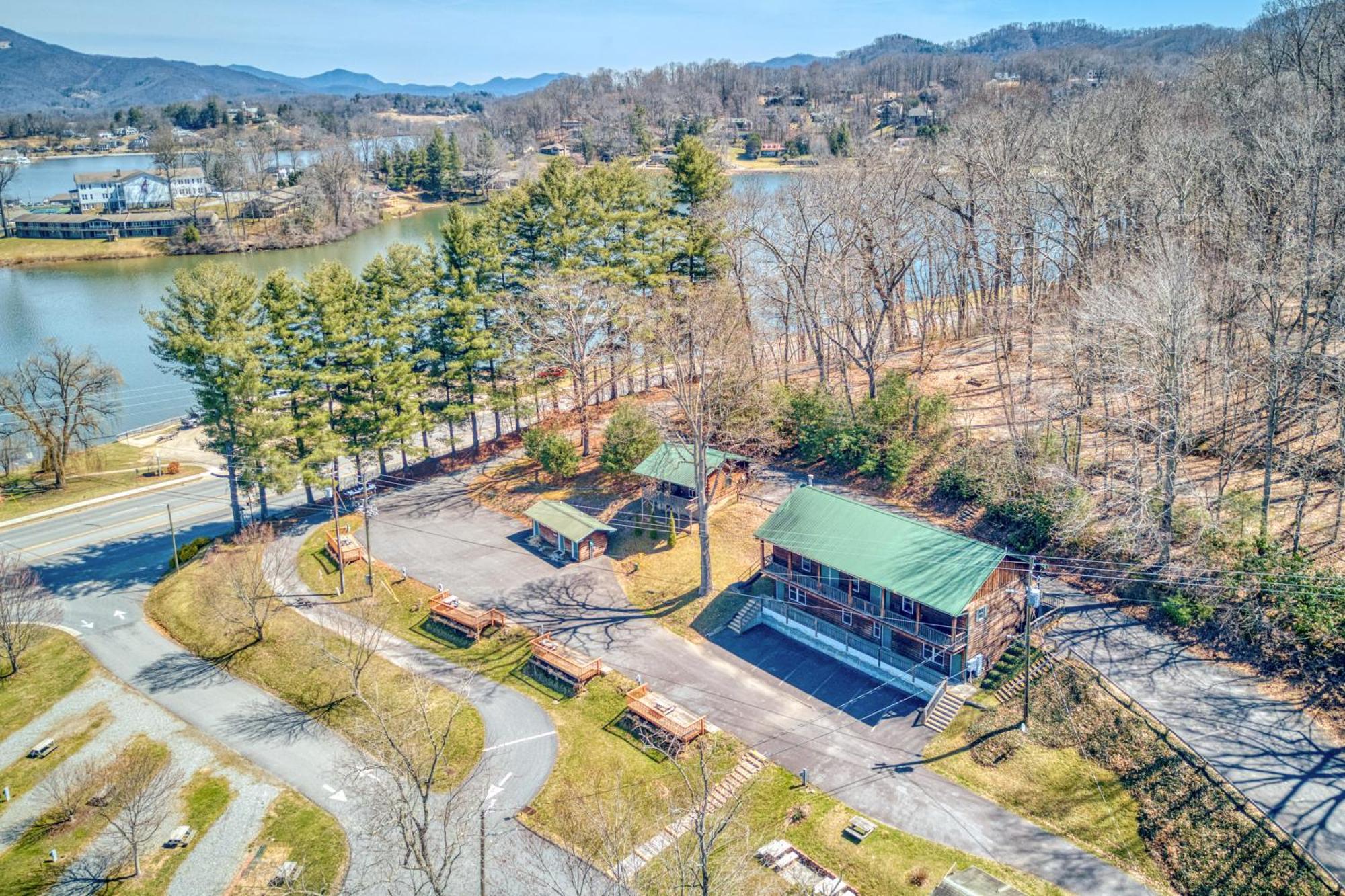 Campground Apts Lake Junaluska Phòng bức ảnh